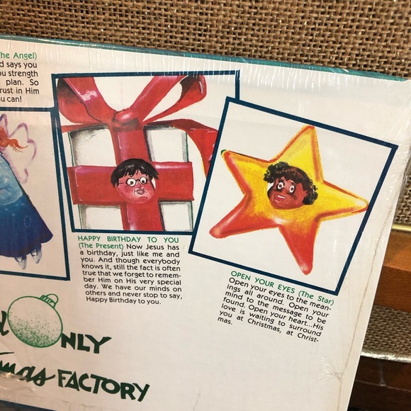 80's "The One and Only Original Christmas Factory" - Kids Christmas Record - Picture 8 of 13